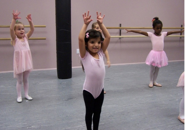 �c�ނŃo���G�X�^�W�I�ւ̒ʊw�����l���Ȃ�c������㋉�̕��܂Œʂ��y�o���G�X�^�W�I�t�@�C�u�z